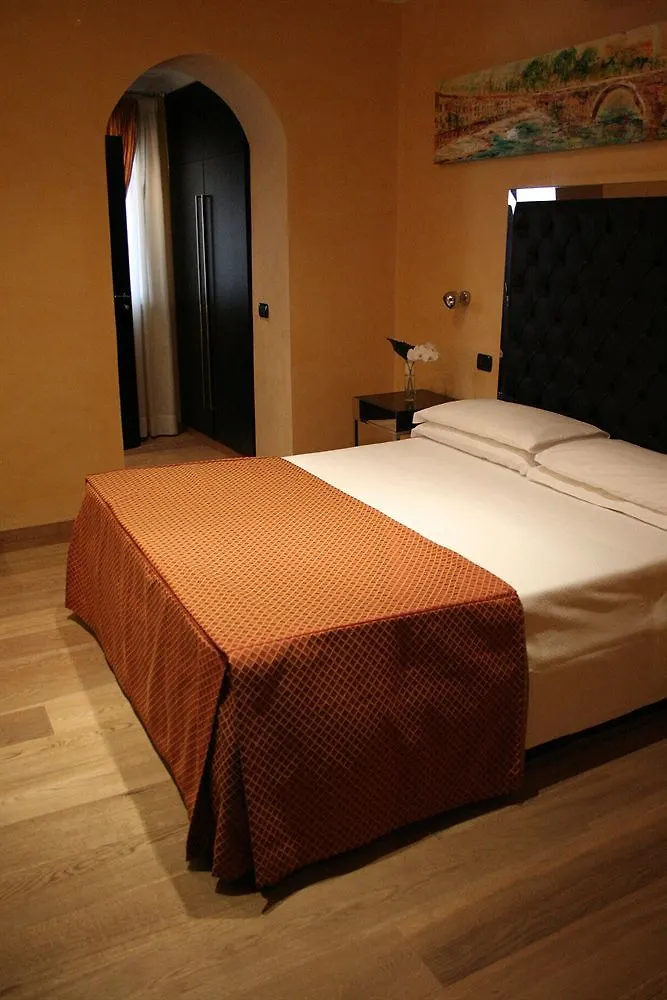 Lhp Hotel Siena Rom Italien