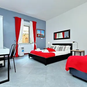 Apartment Cozy Fabia 300 Mt From Colosseum